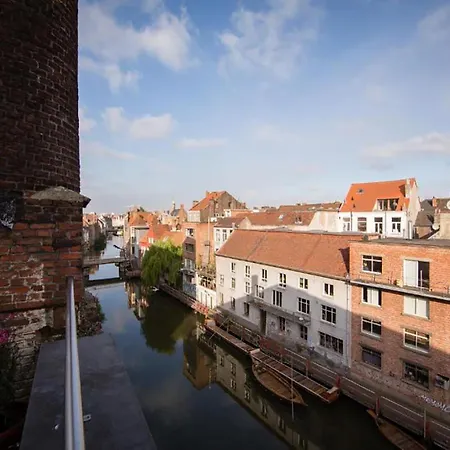 Budget By River * Gent