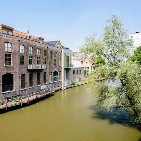 Budget By River *