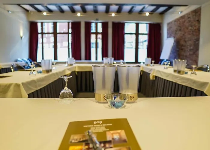 Budget By River Hotel