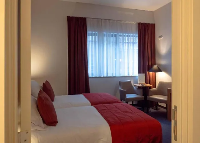 Hotel Budget By River Gent